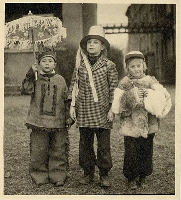 Vintage Halloween card no. 427, Early 1900s — vintage postcard