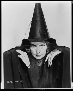 Agnes Moorehead in witch costume for the television play “Rapunzel,” some ten years before she first appeared as Endora