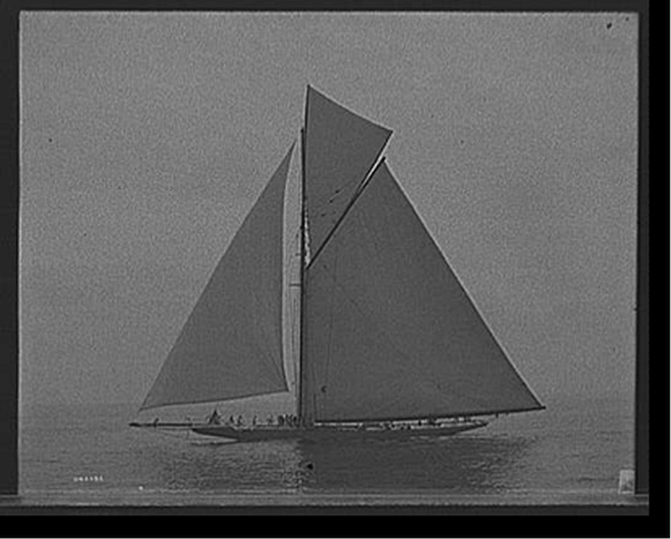 [Yacht Independence, on second leg, July 8th], [1901] — historic photograph