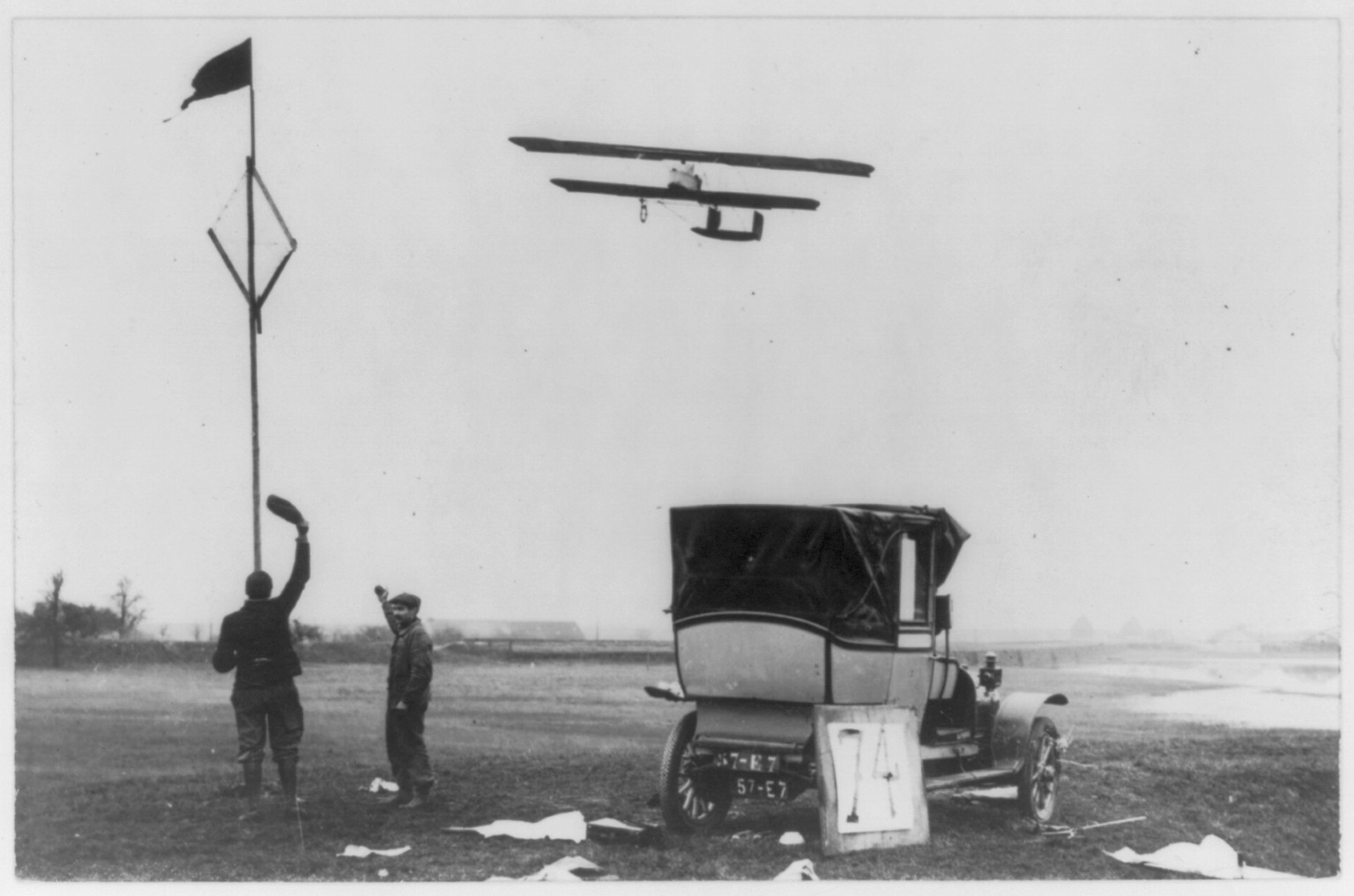 Tabuteau winning the Michelin Cup, 1910, 1910 — historic photograph