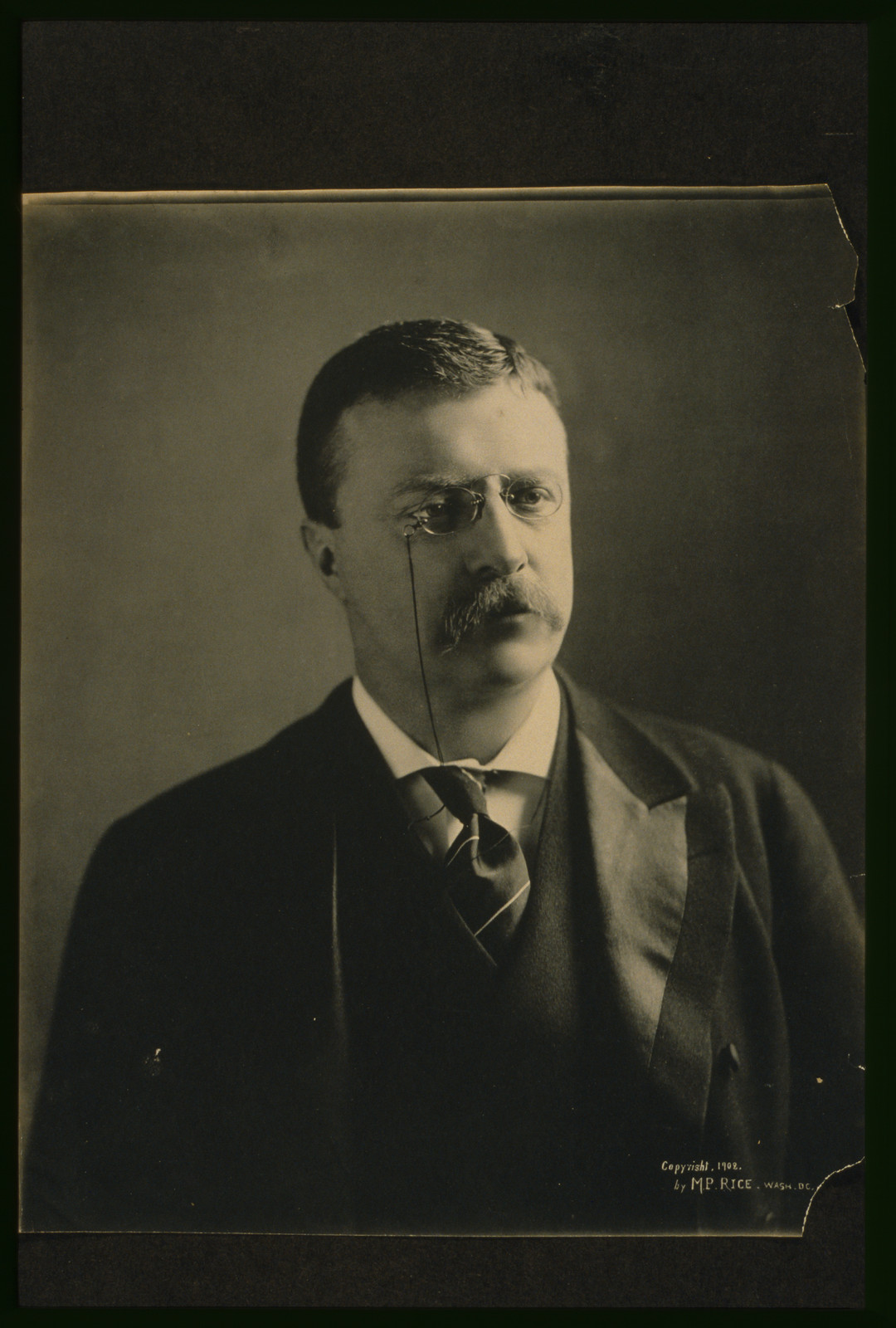 [Theodore Roosevelt, head-and-shoulders portrait, facing front], c1902. — historic photograph