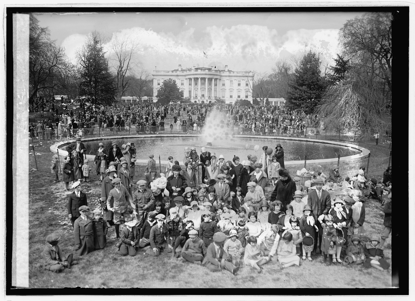 Easter at White House, [Washington, D.C., 4/5/26], [1926 April 5] — historic photograph