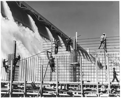 Grand Coulee dam construction