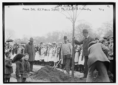 Planting of trees, Arbor Day, N.Y. Public School No. 4, 173rd St. & Fulton Ave., New York