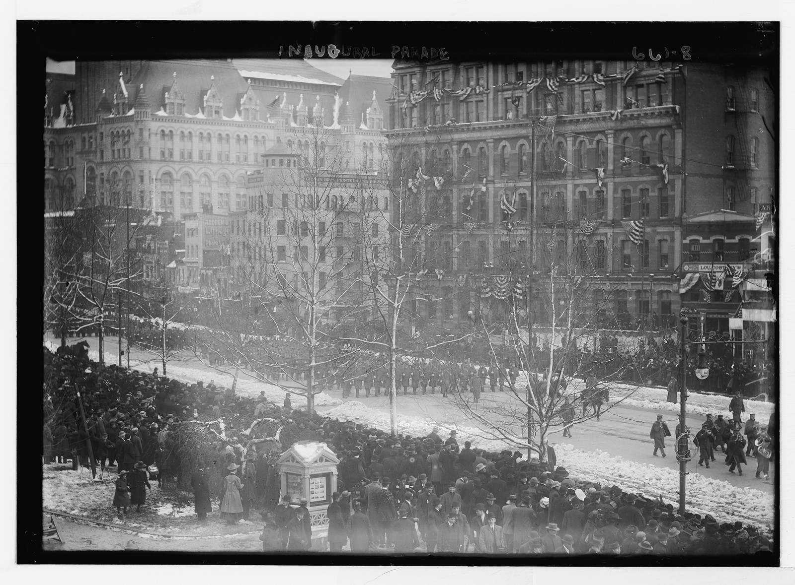 Inaugural parade on Penn. Ave., Washington, D.C., 3/4/09. — historic photograph