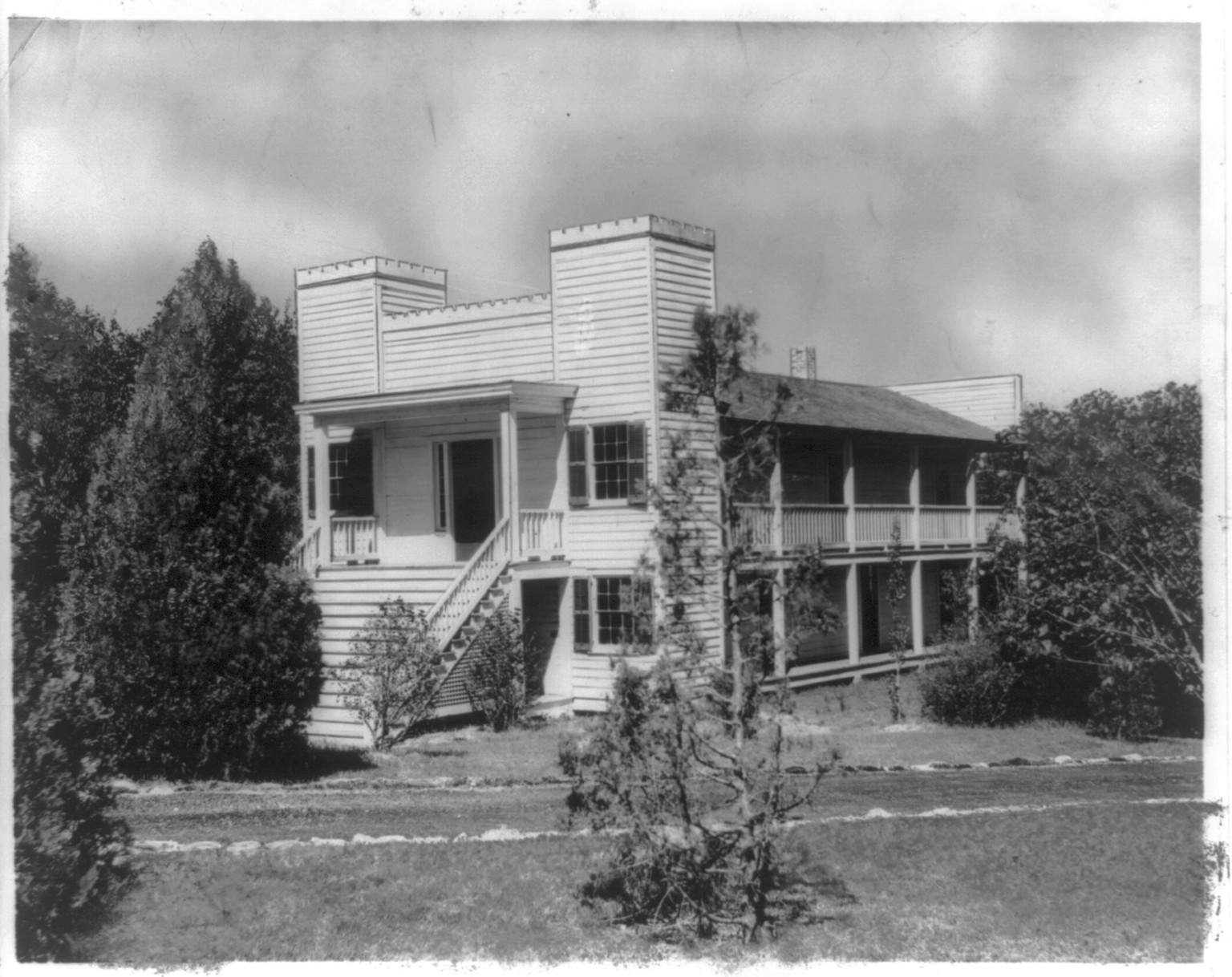 Historic Architecture - Houston - The steamboat house, 1863 — historic image
