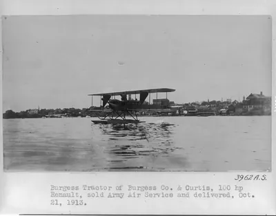 Burgess tractor of Burgess Co. & Curtis, 100 HP Renault, sold Army Air Service and delivered Oct. 21, 1913