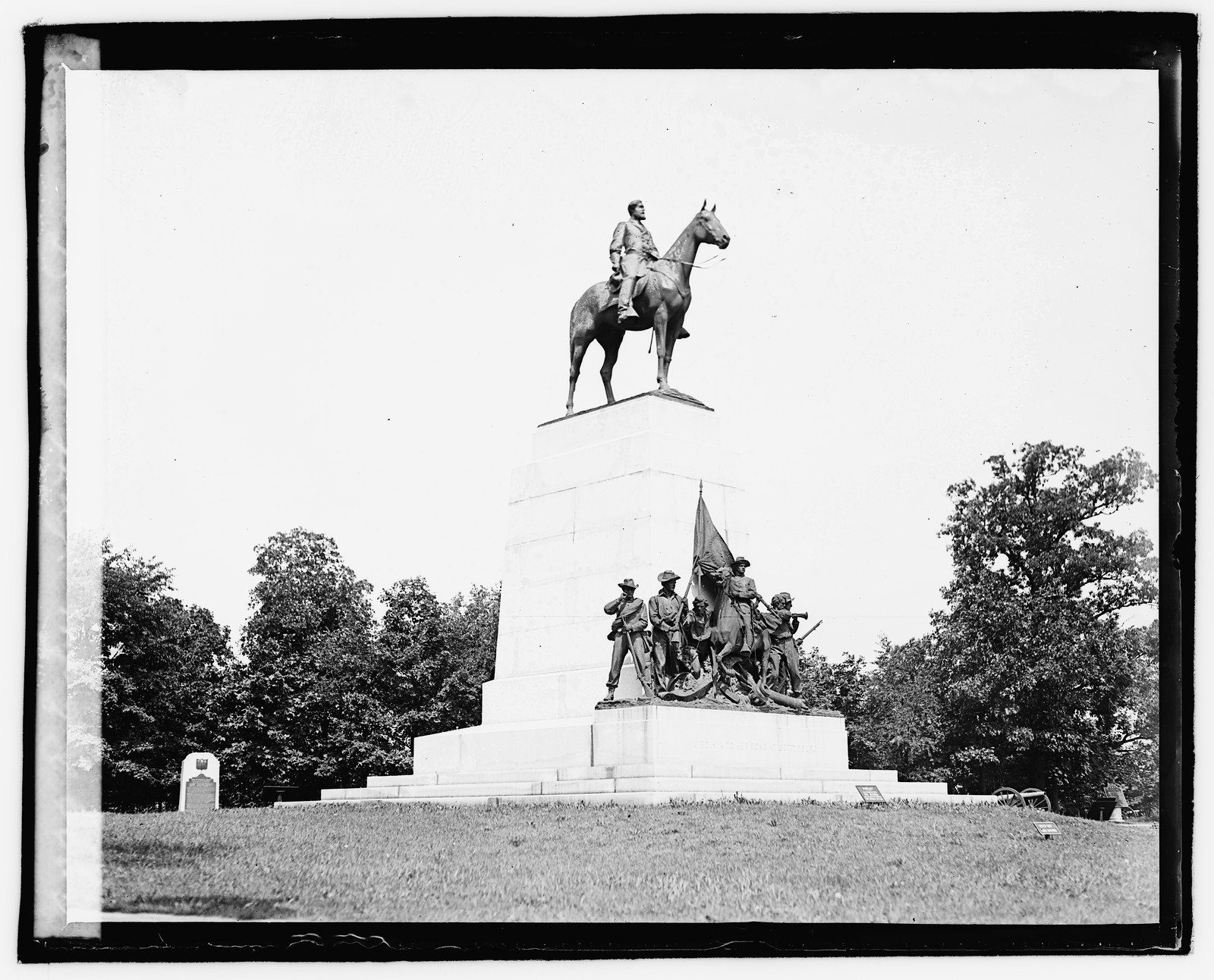 Gettysburg · Memorial - Anniversary — historic image