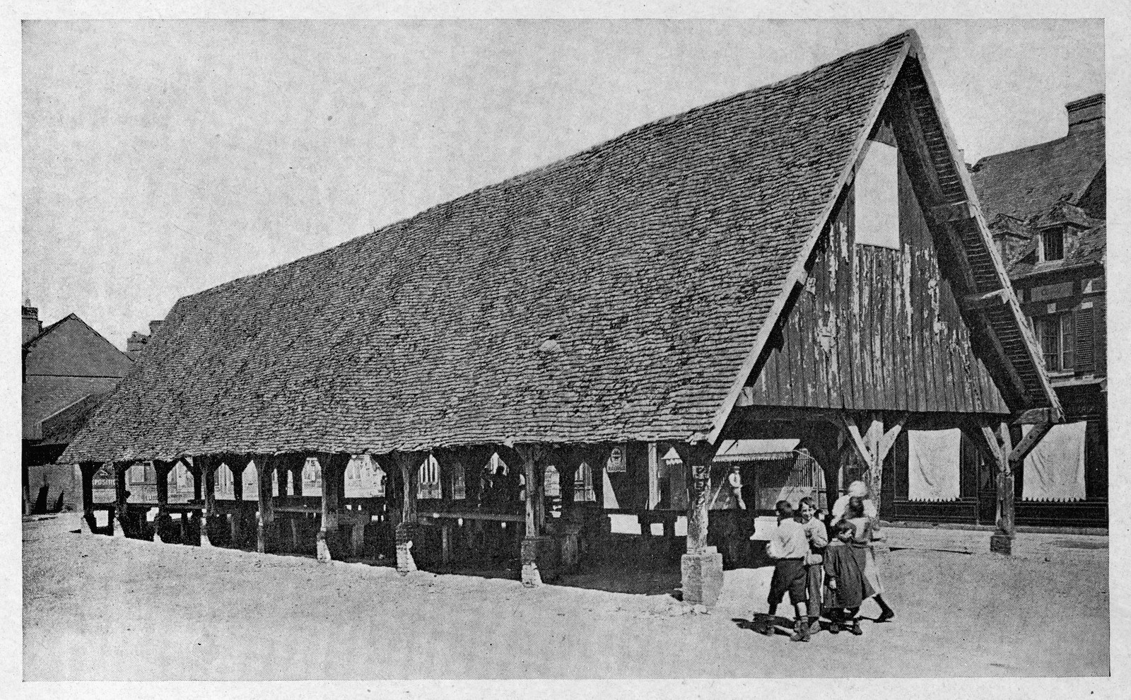 Touques Calvados Themarket XVcent — historic image