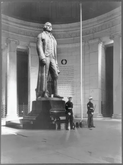 [D.C. - Washington - Jefferson Mem. Jefferson statue guarded by 2 Marines during memorial dedication]