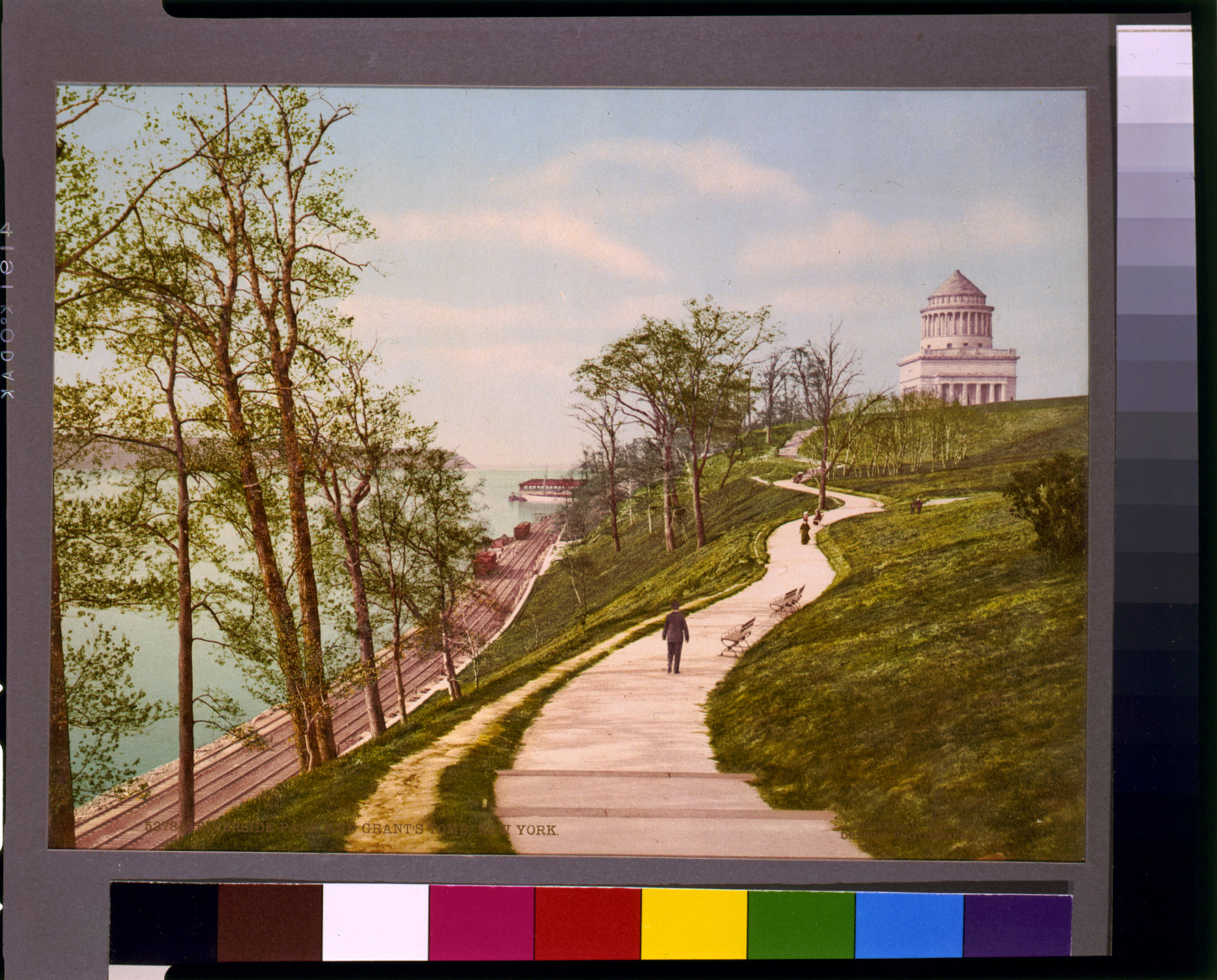 Riverside Park and Grant's Tomb, New York, c1901. — historic print