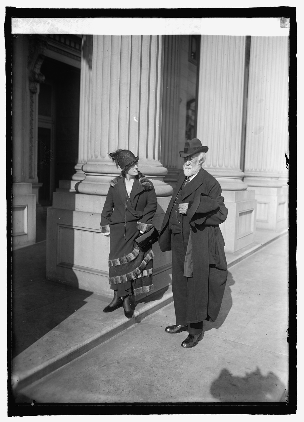 Mrs. John Claybrook of Texas and M.C. George of Oregon at Cap., [Washington, D.C., 1/24, [1925 January 24] — historic photograph