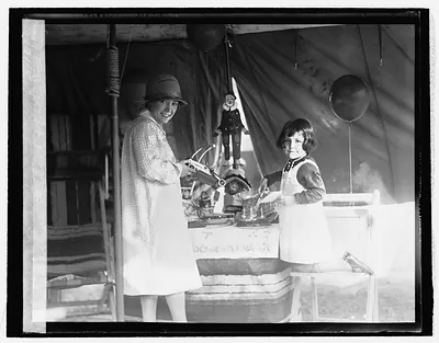 Lillian Leitzel & Dolly Jahn, 5/10/26