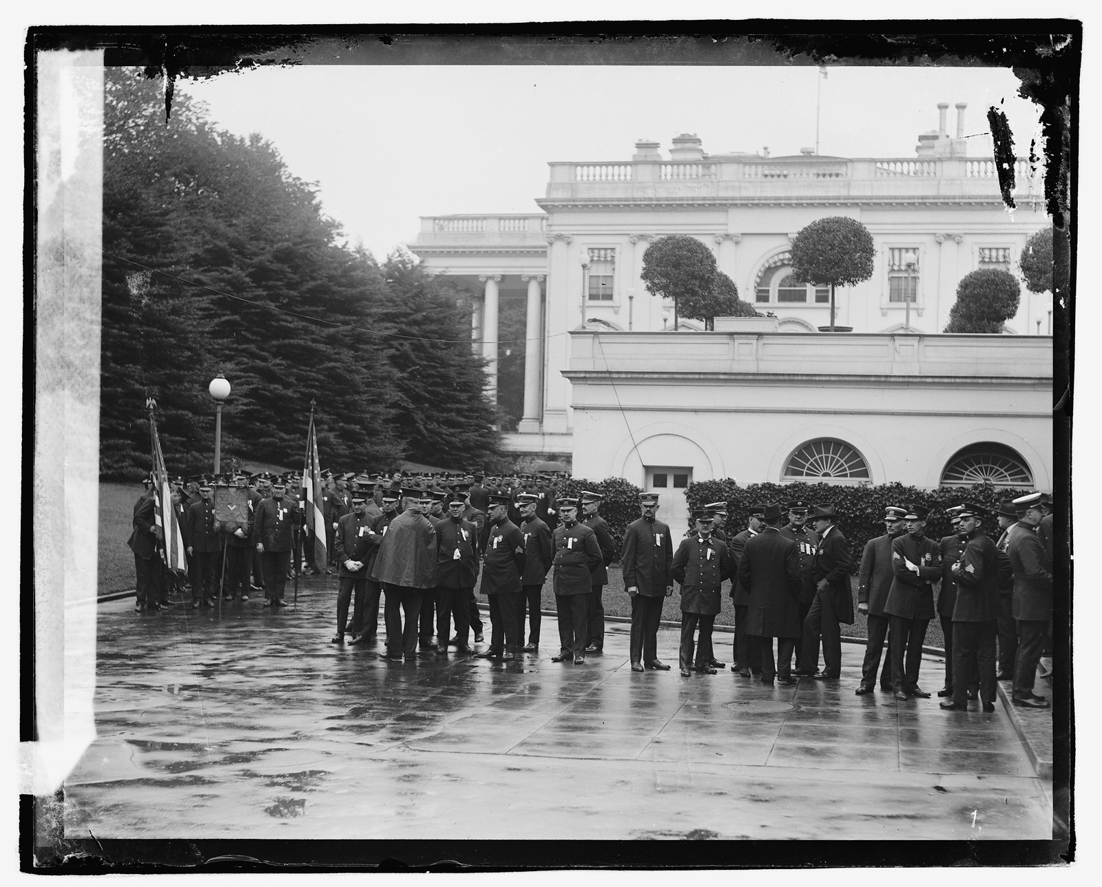 New York police, 5/11/21, [19]21 May 11. — historic photograph