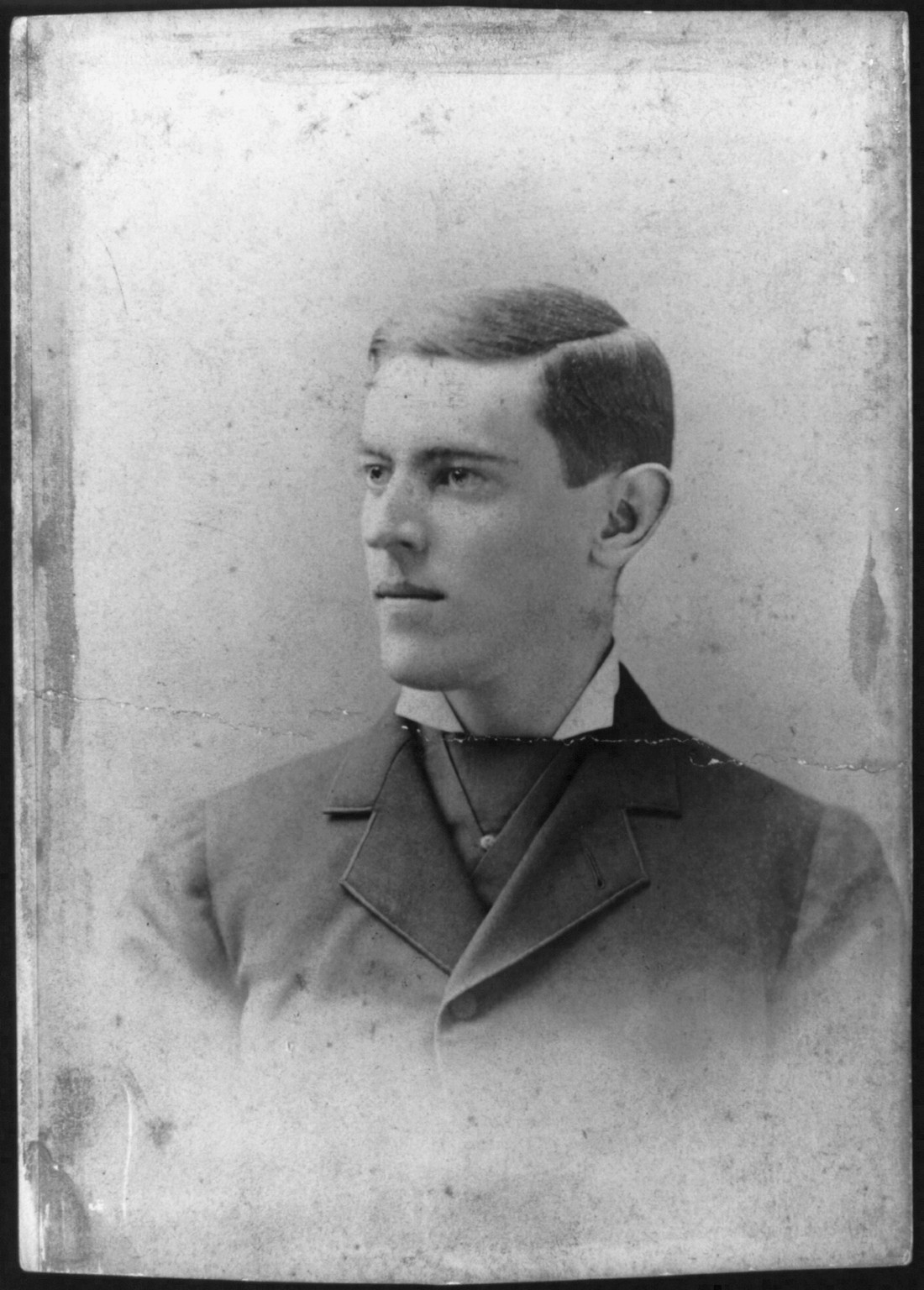 [Woodrow Wilson, Pres. U.S., head and shoulders portrait, facing left] — historic photograph