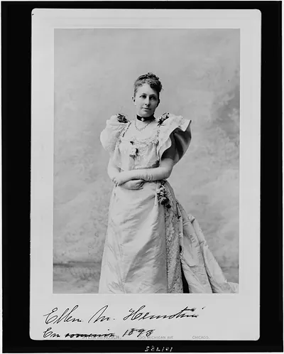 [Ellen M. Henrotin, Vice president, World's Congress of Women, Chicago, 1893, three-quarter length portrait, standing, facing slightly right] / Stein and Rösch fotographers, Chicago.