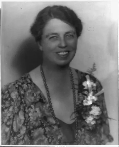 [Eleanor Roosevelt Roosevelt, 1884-1962, bust portrait, facing right]