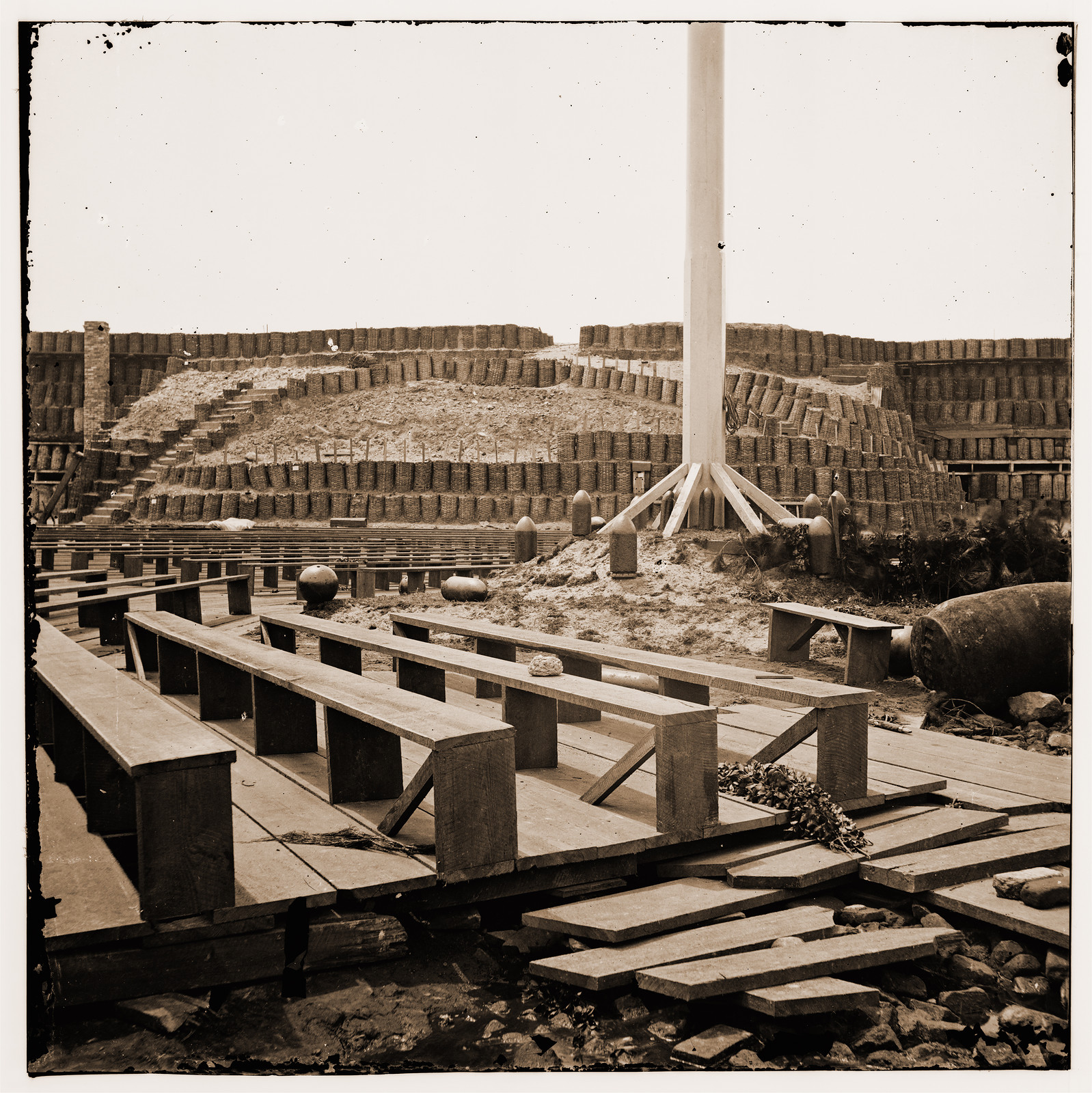 Charleston Harbor South Carolina. Interior view of Fort Sumter, 1865 — historic photograph