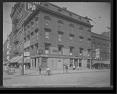 [Cincinnati, Hamilton and Dayton Railroad office, Detroit, Mich.]