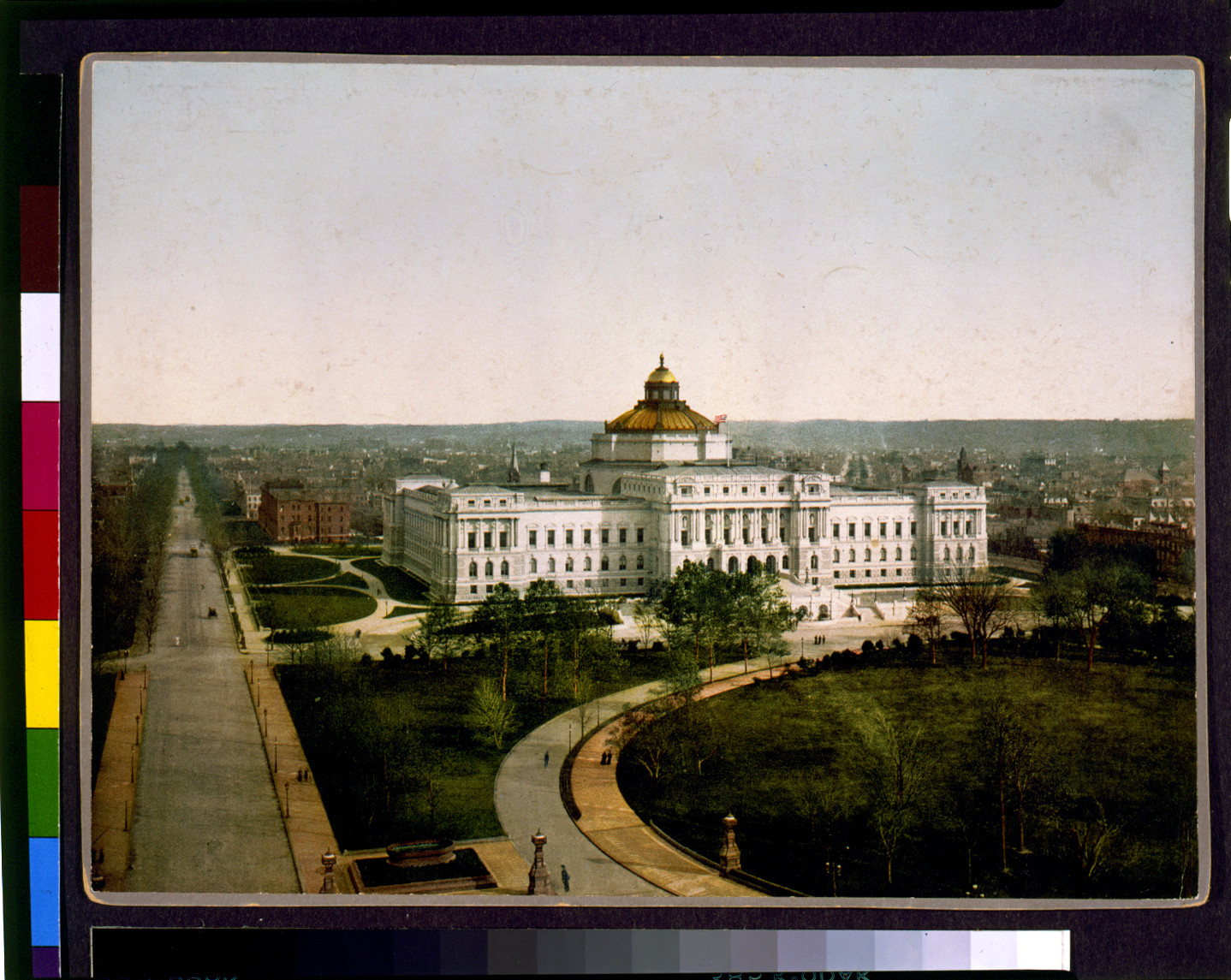 [Bird's-eye view of the Jefferson Building of the Library of Congress, from the N.W. above East Capitol St.], [between 1898 and 1900] — historic print