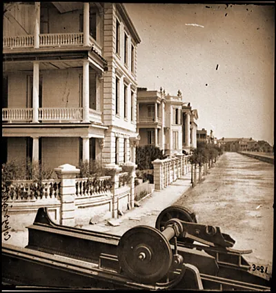 Charleston S.C. East Battery; dismantled Blakely gun in foreground