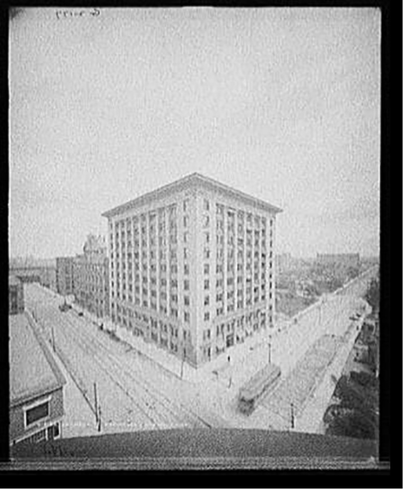 Chamber of Commerce, Minneapolis, Minn., c1905. — historic photograph