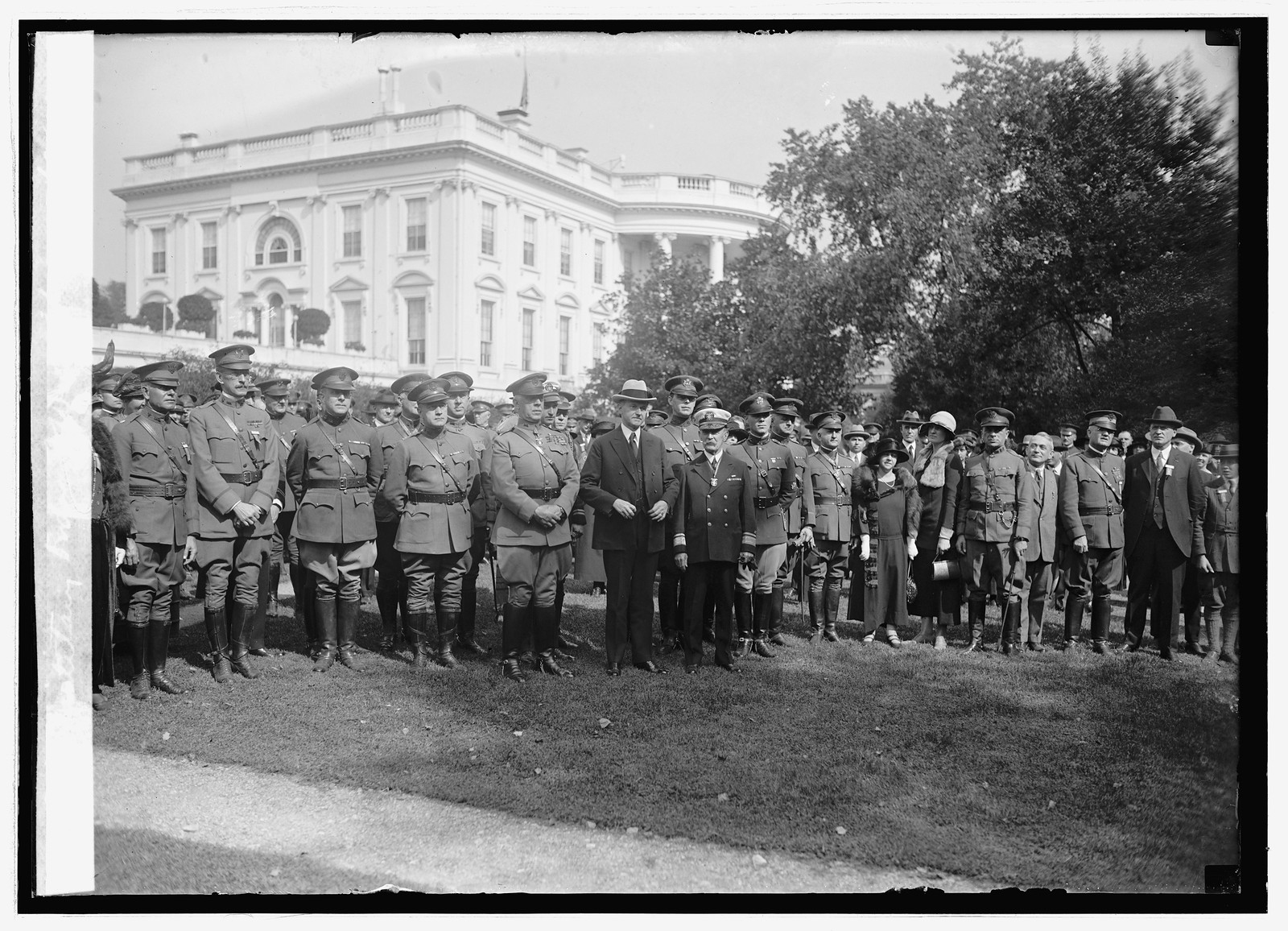 Military Order of World War, [at White House, Washington, D.C.], 10/4/23, [19]23 October 4. — historic photograph