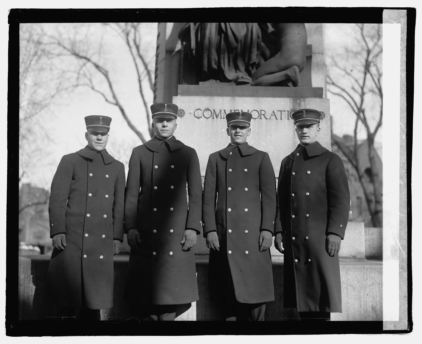 [Carroll Richmond with group], 12/29/22, [19]22 December 29. — historic photograph