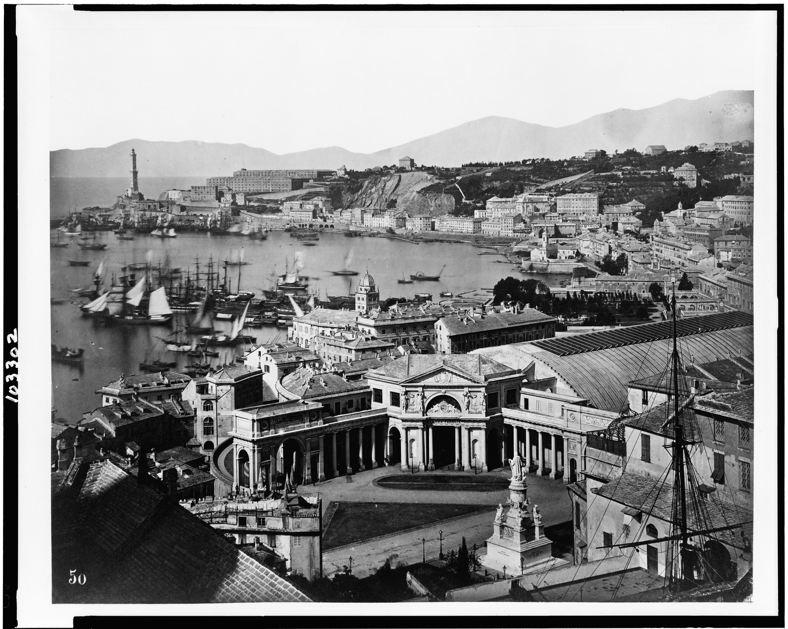 Genoa. Railway station. Statue of Columbus, [ca. 1900] — historic photograph