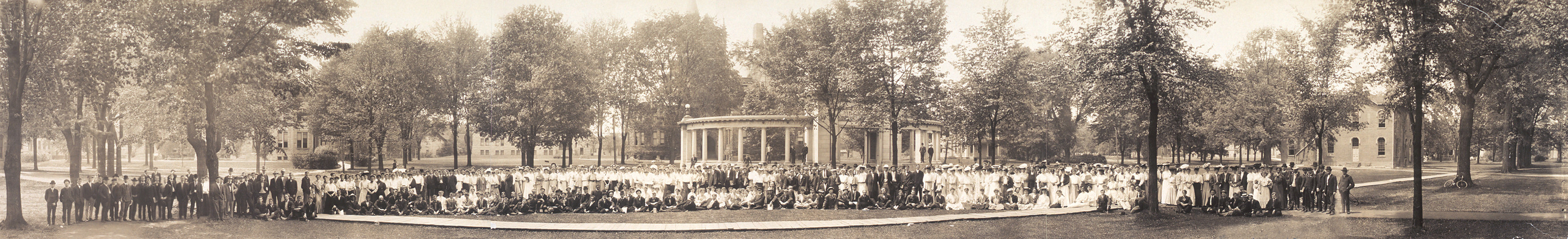 Oberlin College scene, Ohio, 1906, 1906 — historic image