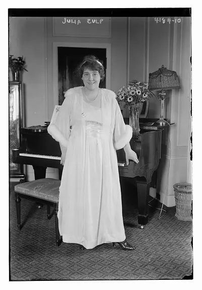 Julia Culp