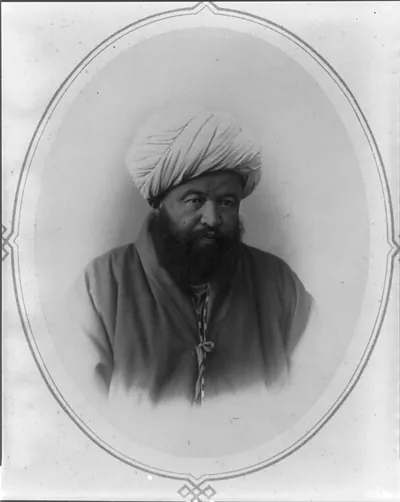 Tipy narodnostei turkestanskago kraia. Uzbeki. aba-bii byvshii shakhrisiabzskii bek v g. Shakhrie