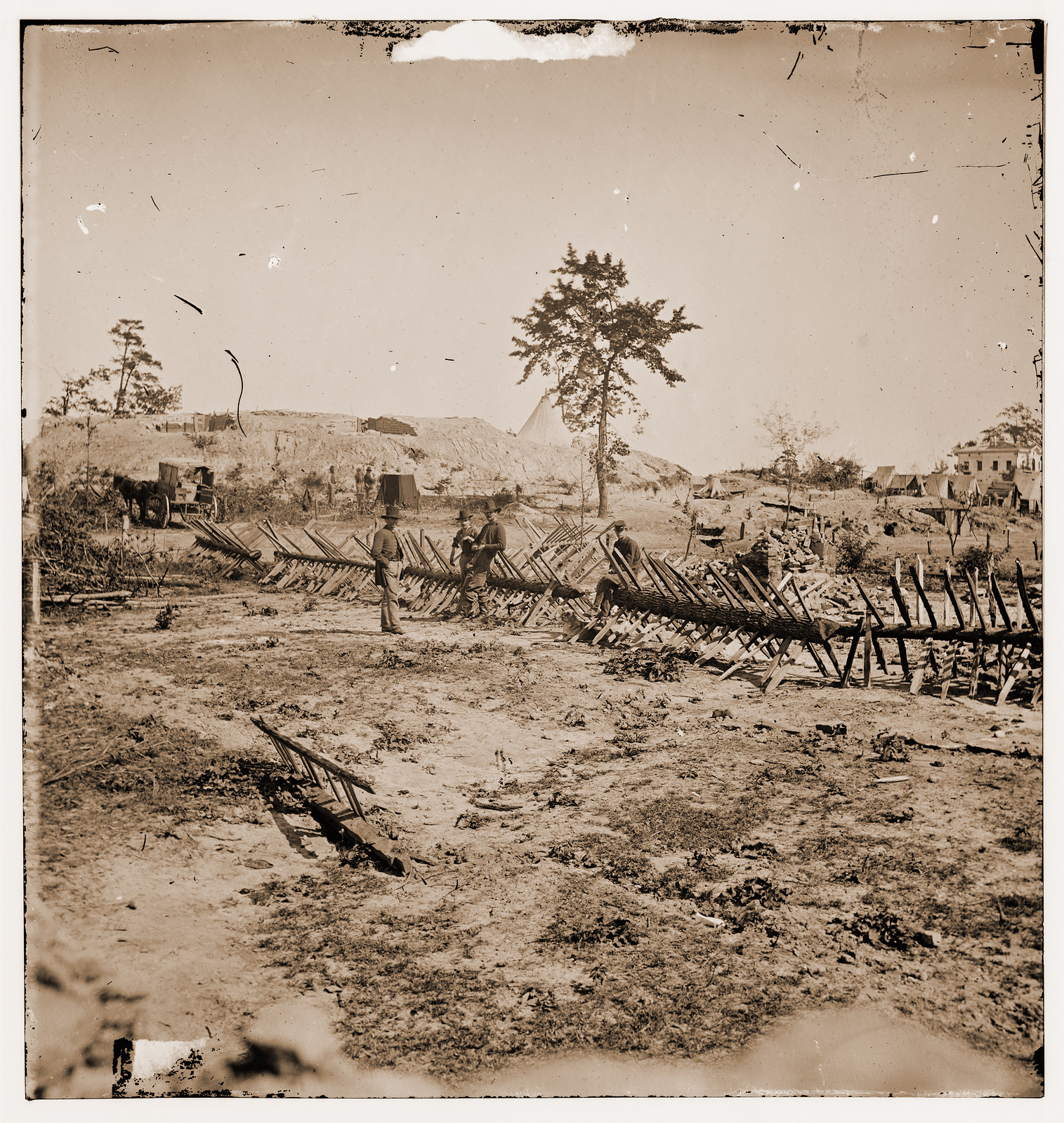 Atlanta Georgia. Confederate fortifications (Shown is George N. Barnard photographe, 1864 — historic photograph