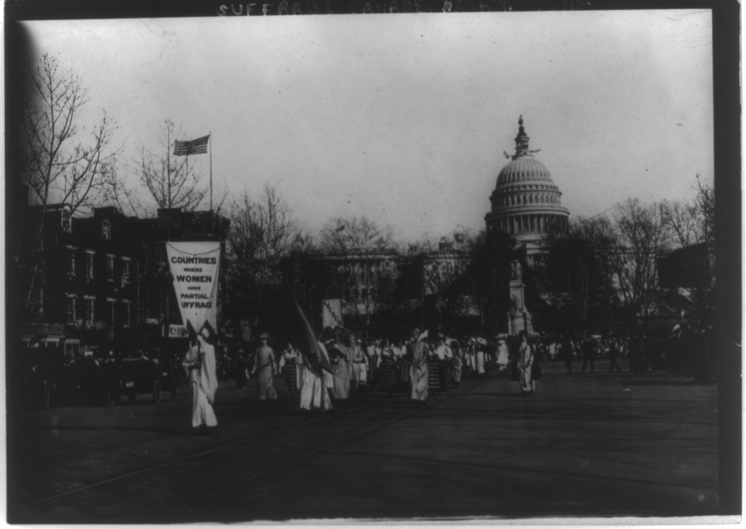 Suffrage parade, Wash. D.C., 1913 March. — historic photograph
