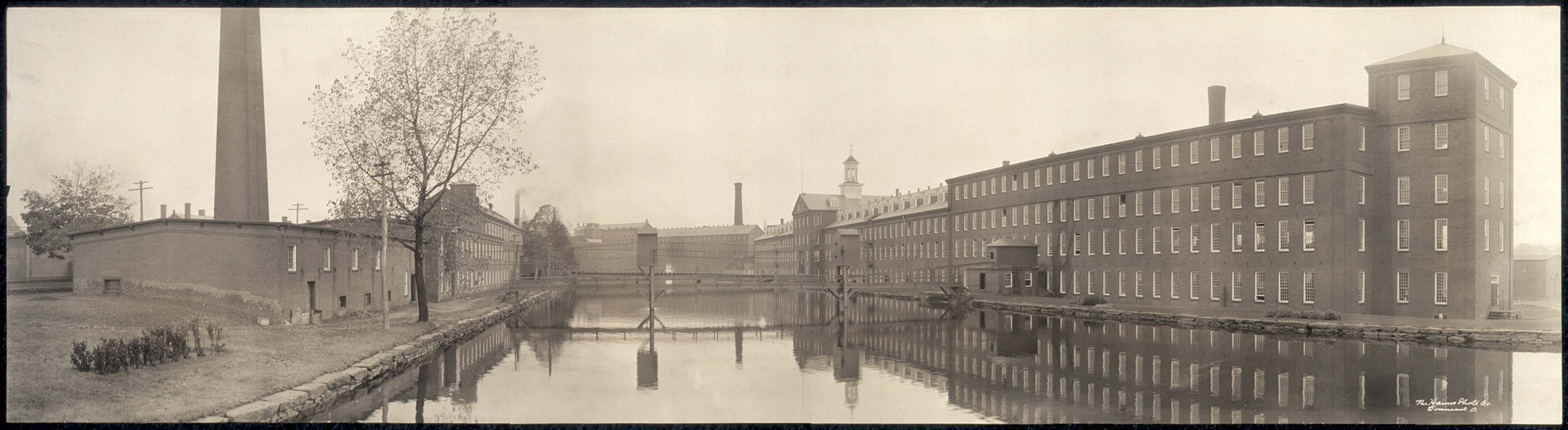 Holyoke American Thread, Massachusetts, 1909, 1909 — historic image