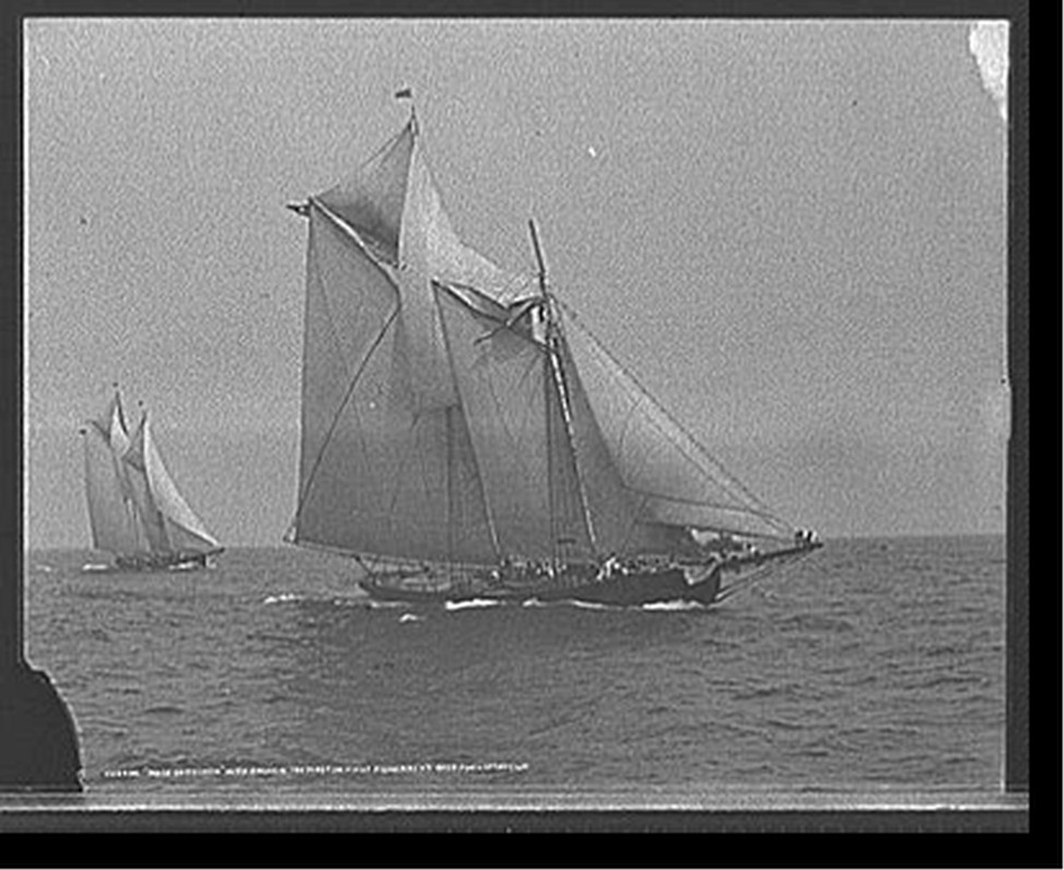 Rose Dorothea, with broken topmast in first [?] Fishermen's Race for Lipton Cup, [1907] — historic photograph