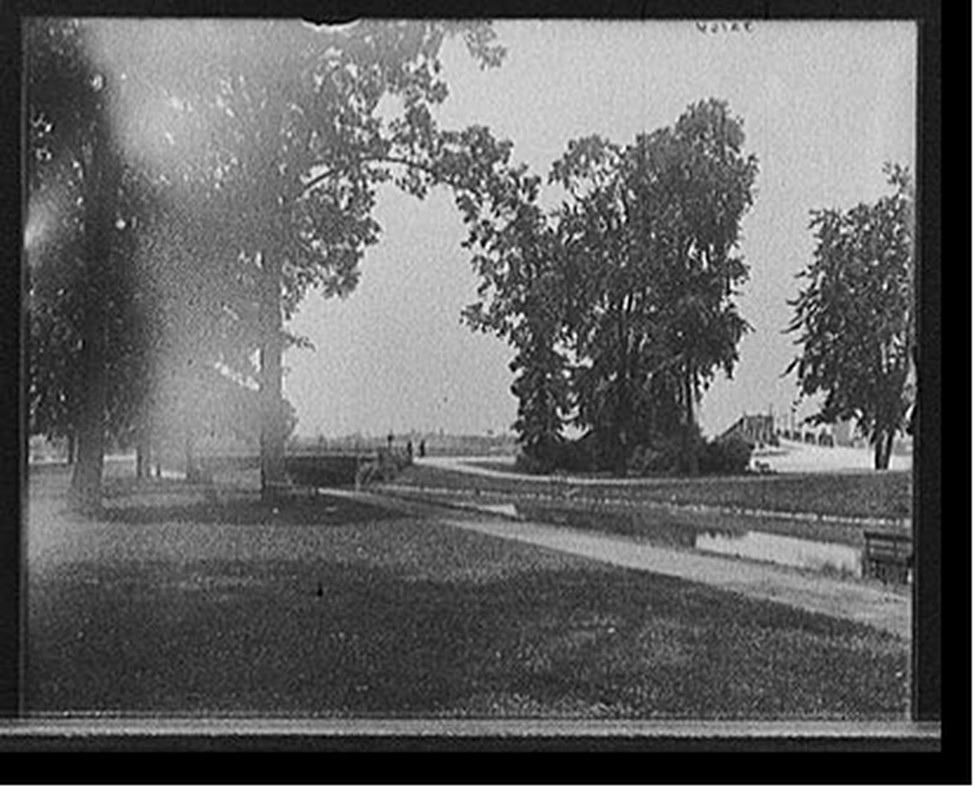 [Detroit, Mich., Belle Isle], [between 1890 and 1910] — historic photograph