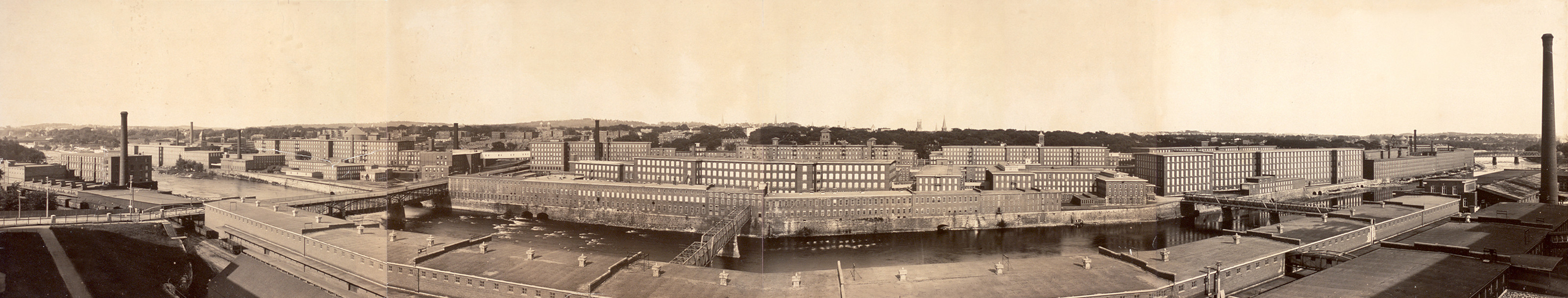 Cotton mill at Manchester, New Hampshire, 1903, 1903 — historic image