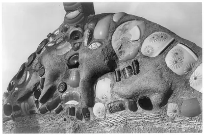 [Watts Tower, Los Angeles, Calif.: detail]