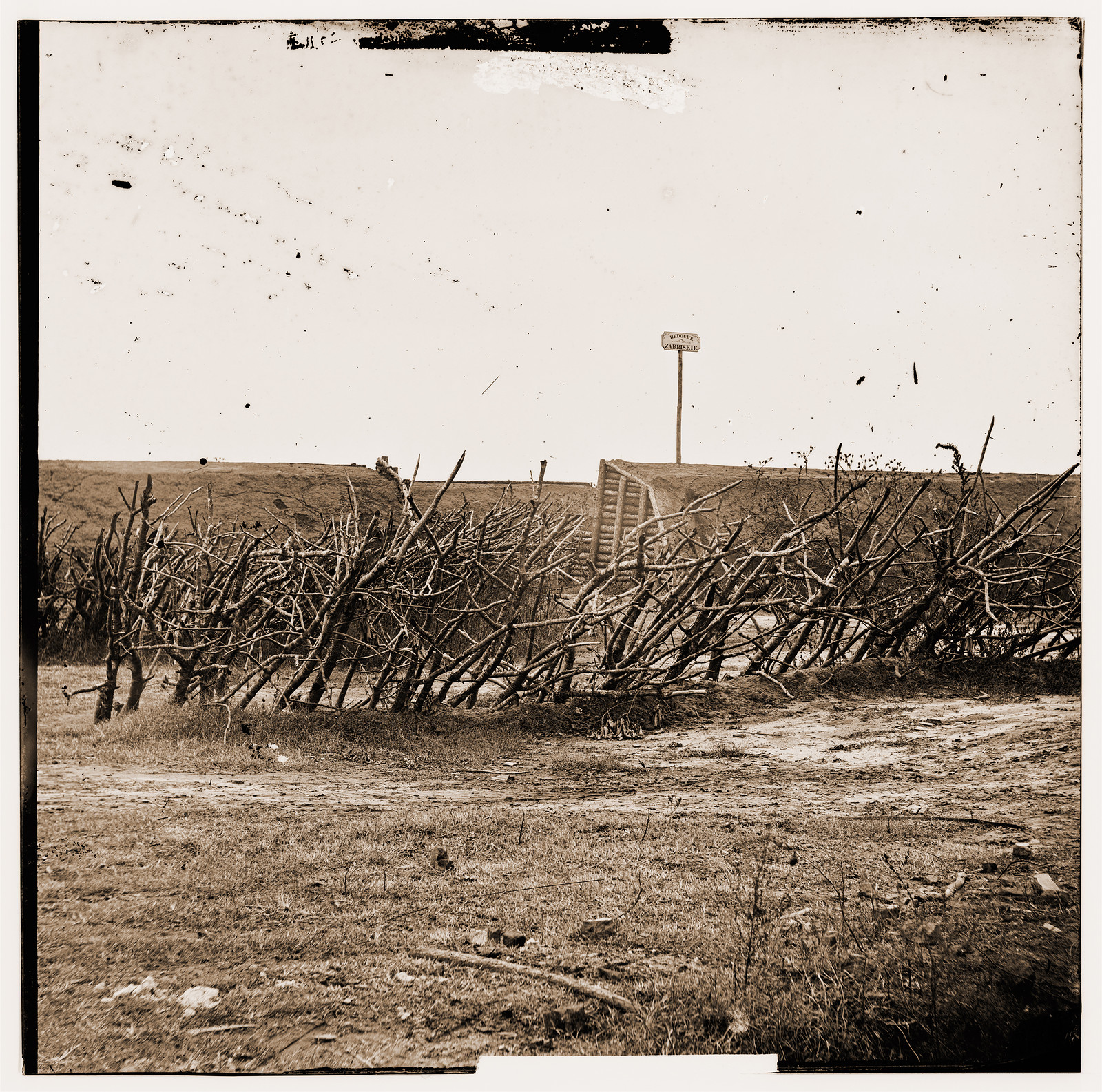 Point of Rocks Virginia (vicinity). Redoubt Zabriskie., 1864 — historic photograph