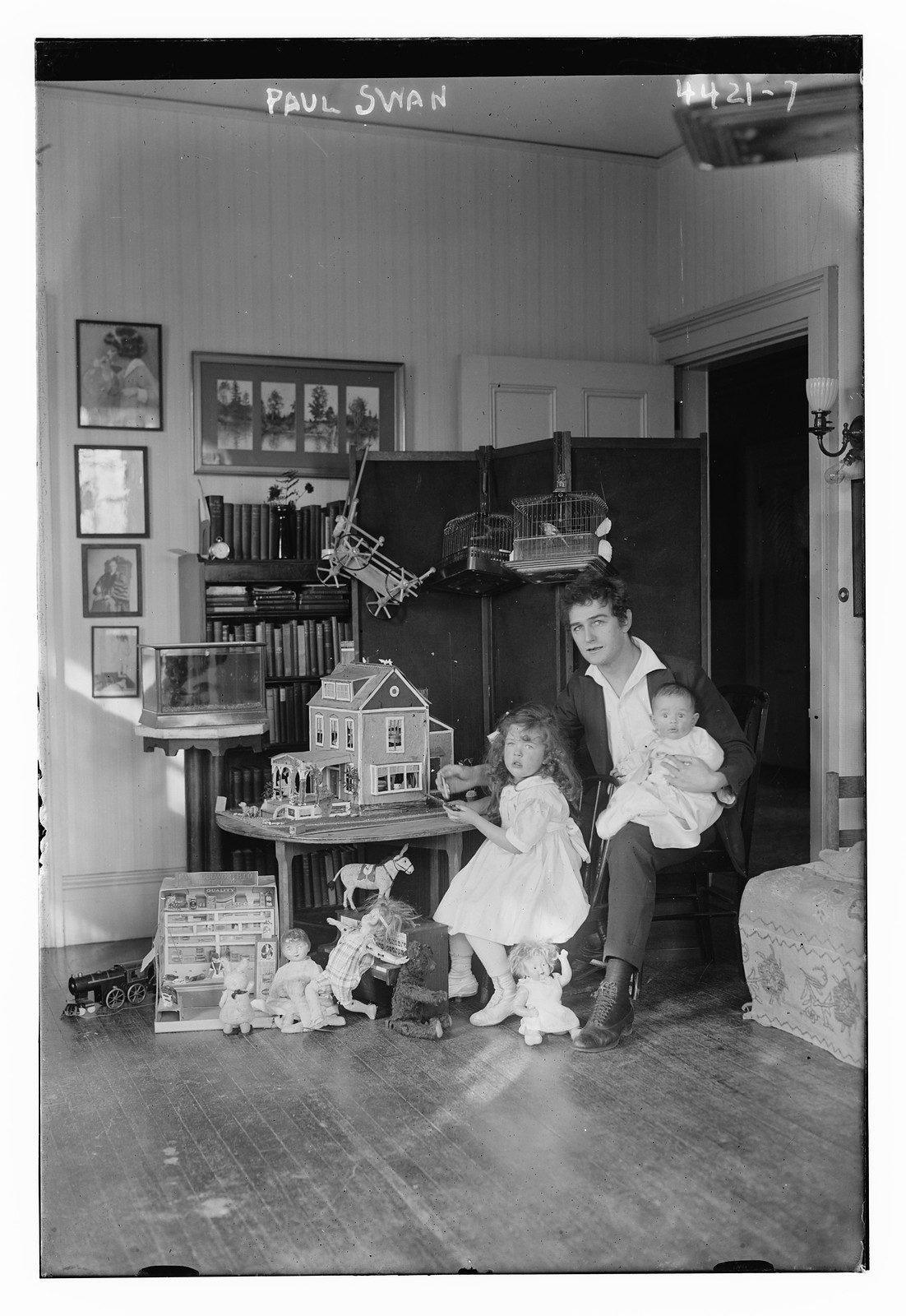 Paul Swan, n/a — historic photograph