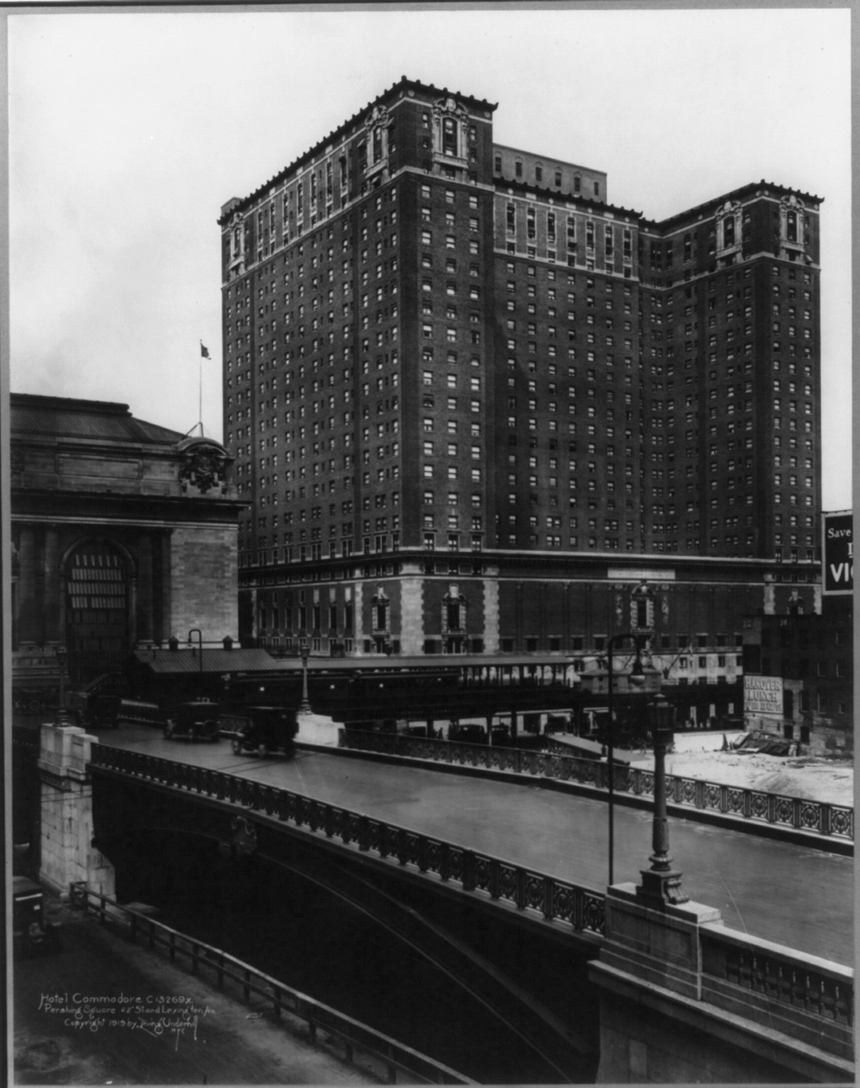 Hotel Commodore, Pershing Square, 42nd St. and Lexington Ave., New York City., c1919. — historic photograph