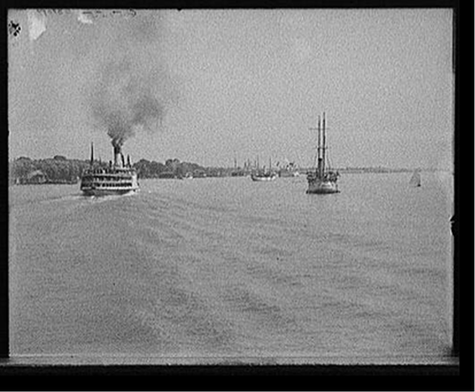 [Up the river from Belle Isle Bridge (Parke Davis Excursion), Detroit, Mich.], [between 1900 and 1915] — historic photograph