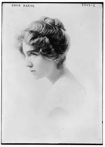 Julie Herne