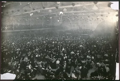 Interior of the Hippodrome, Milwaukee, Wisconsin, 1907