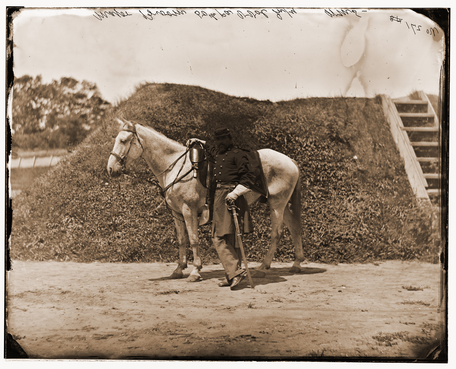 Gettysburg Pennsylvania. Major George W. Brumm & Co F (and horse) 50th Pennsylvania, 1865 — historic photograph