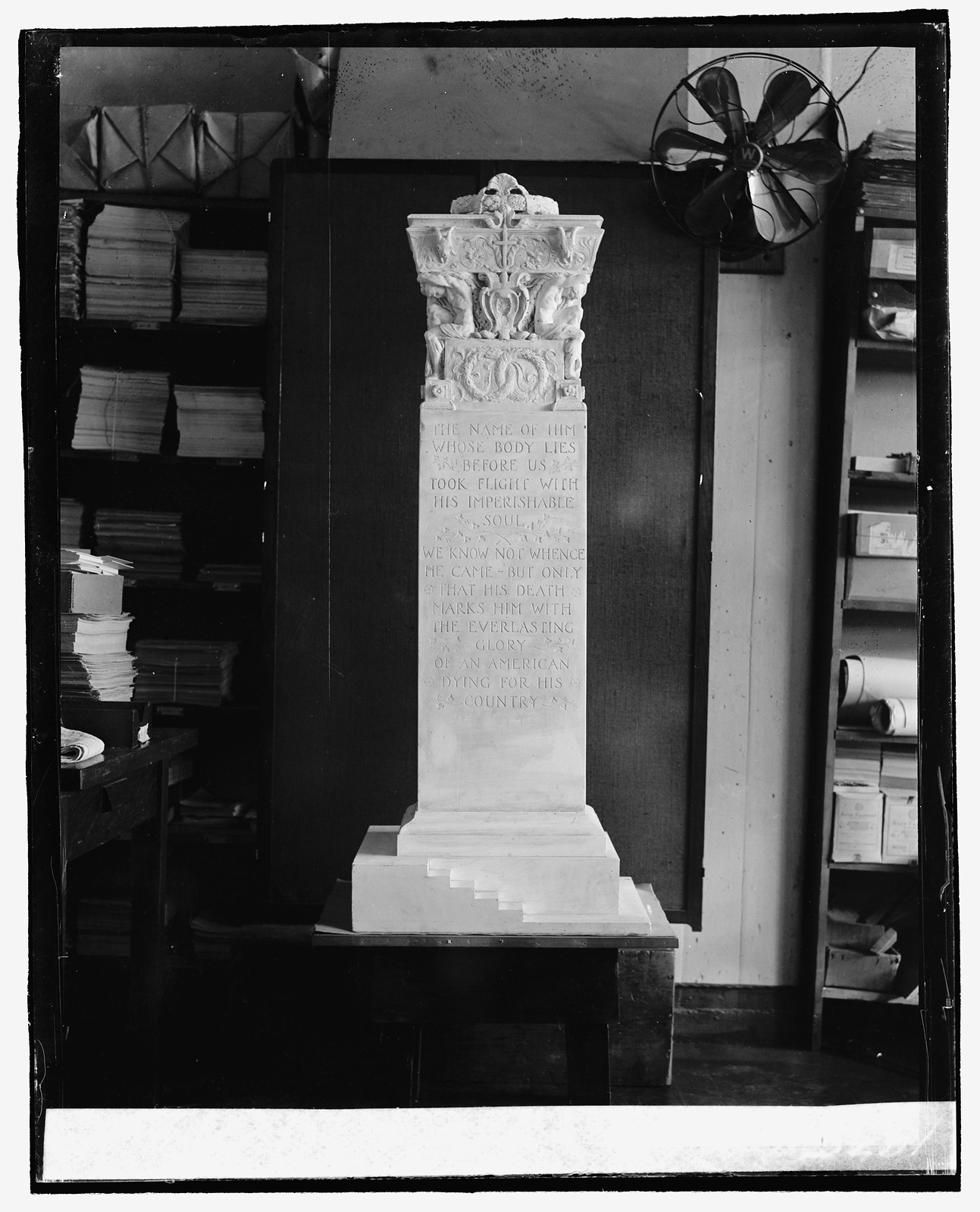 [Tombstone for soldier], 7/27/22, [19]22 July 27. — historic photograph
