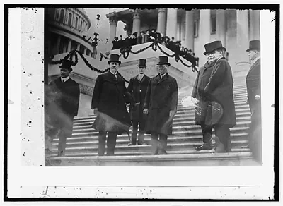 Wilson & Taft at Capitol [Inauguration, 1913]
