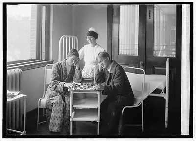 Radio at Garfield Hospital [Washington, D.C.]