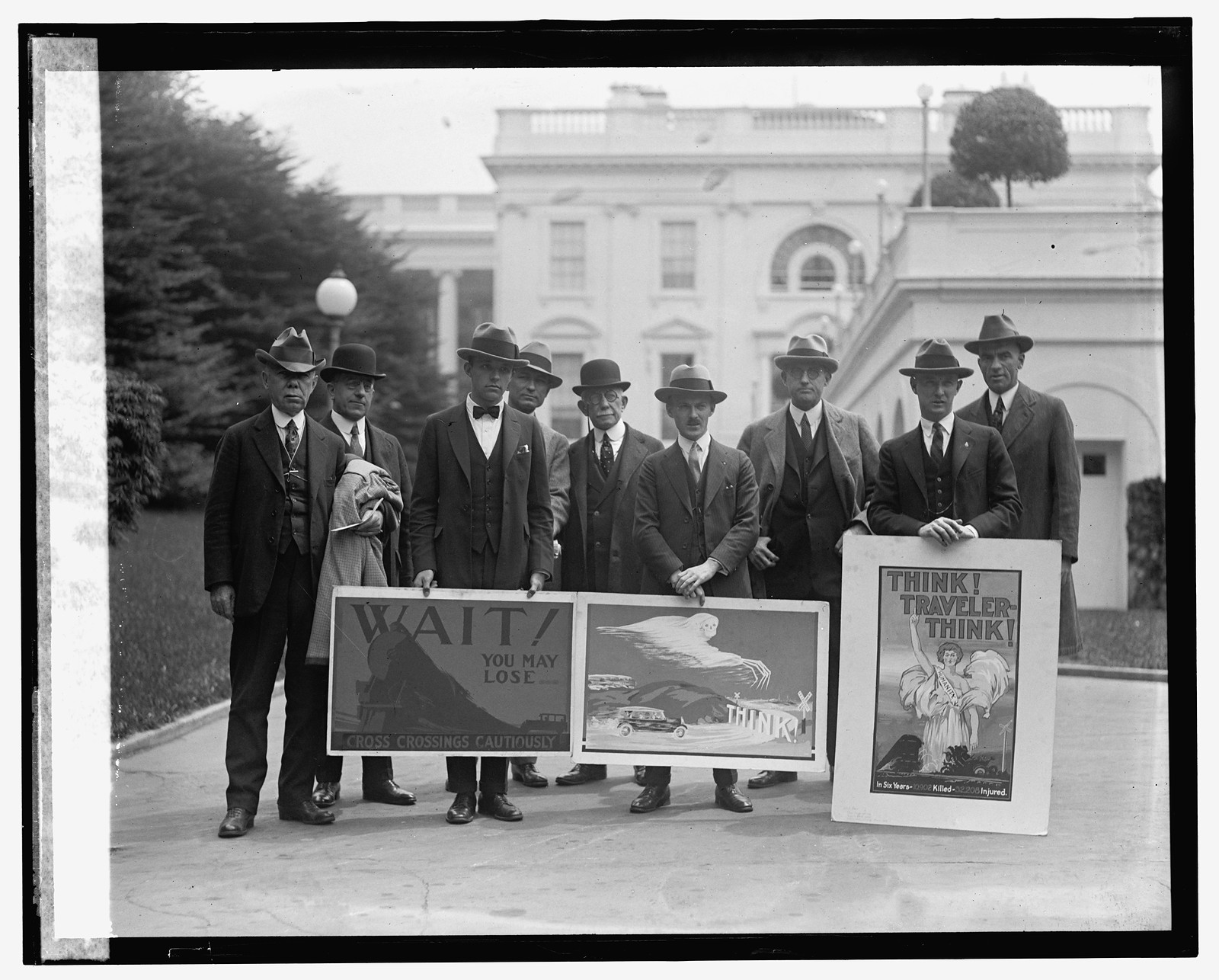Poster winners, Am. R.R. Assn., 5/10/24, [19]24 May 10. — historic photograph